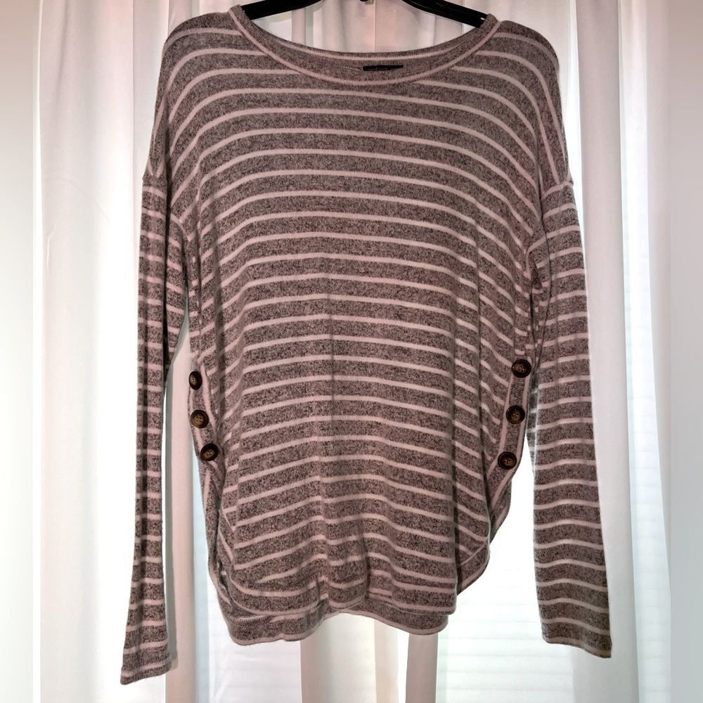 Gray with White Stripes thin Sweater